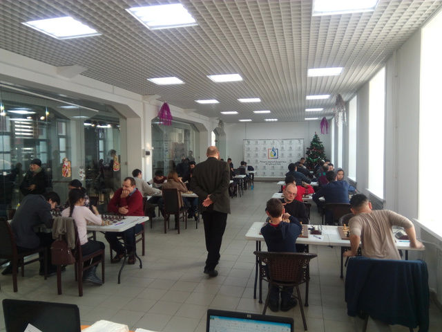 Трансляция шахматных партий он-лайн. Суперфинал по шахматам.