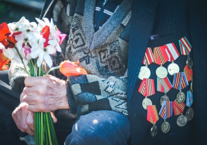 С праздником 9 мая!